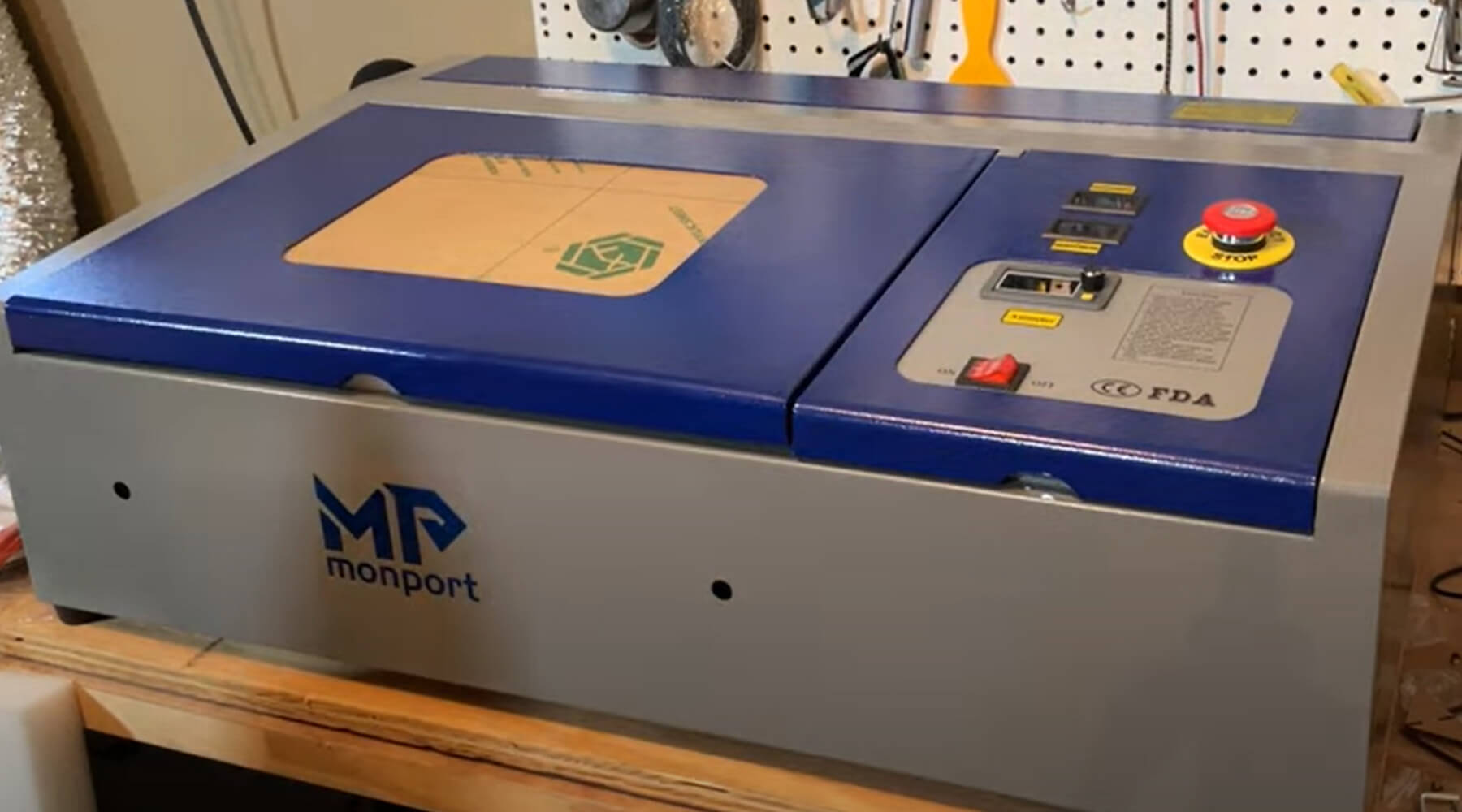 Best Desktop laser engraver for beginners -Monport k40 laser cutter